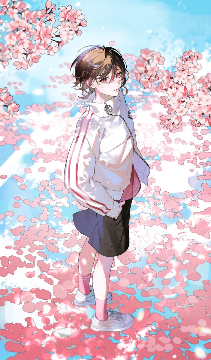 未知欠 tweet media