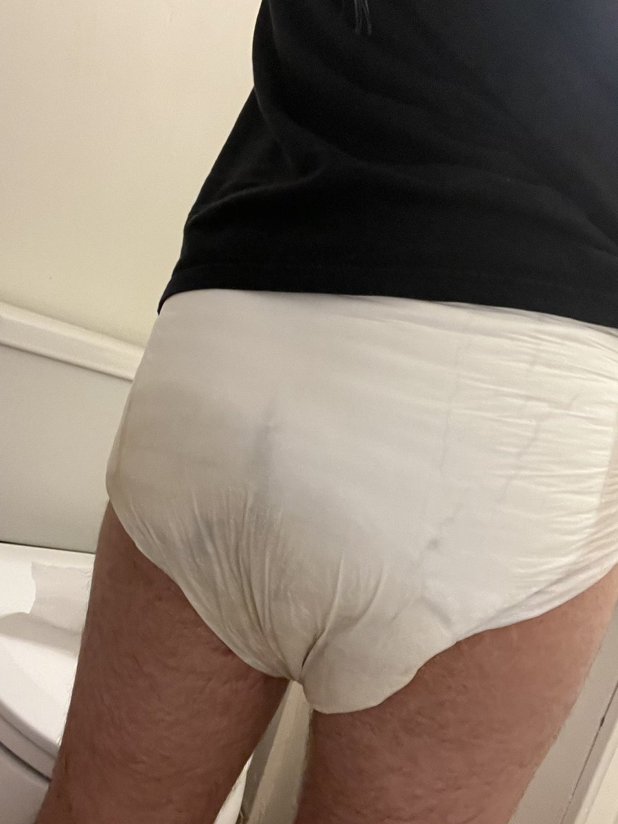 🍼thatbabyyjay🍼🌈 tweet media