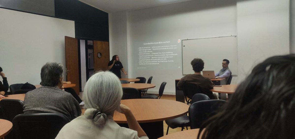 Mujeres en Crypto 🔮 tweet media