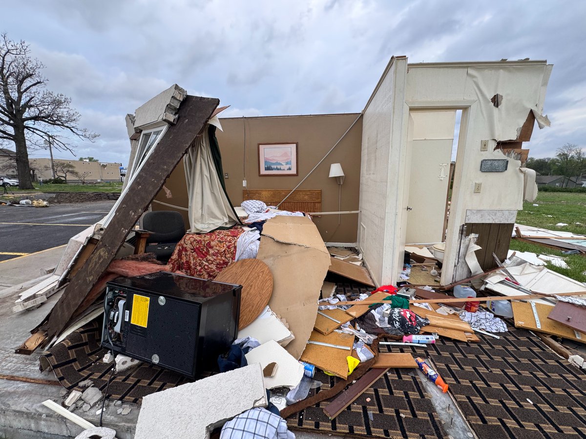 KCTV5 News tweet media