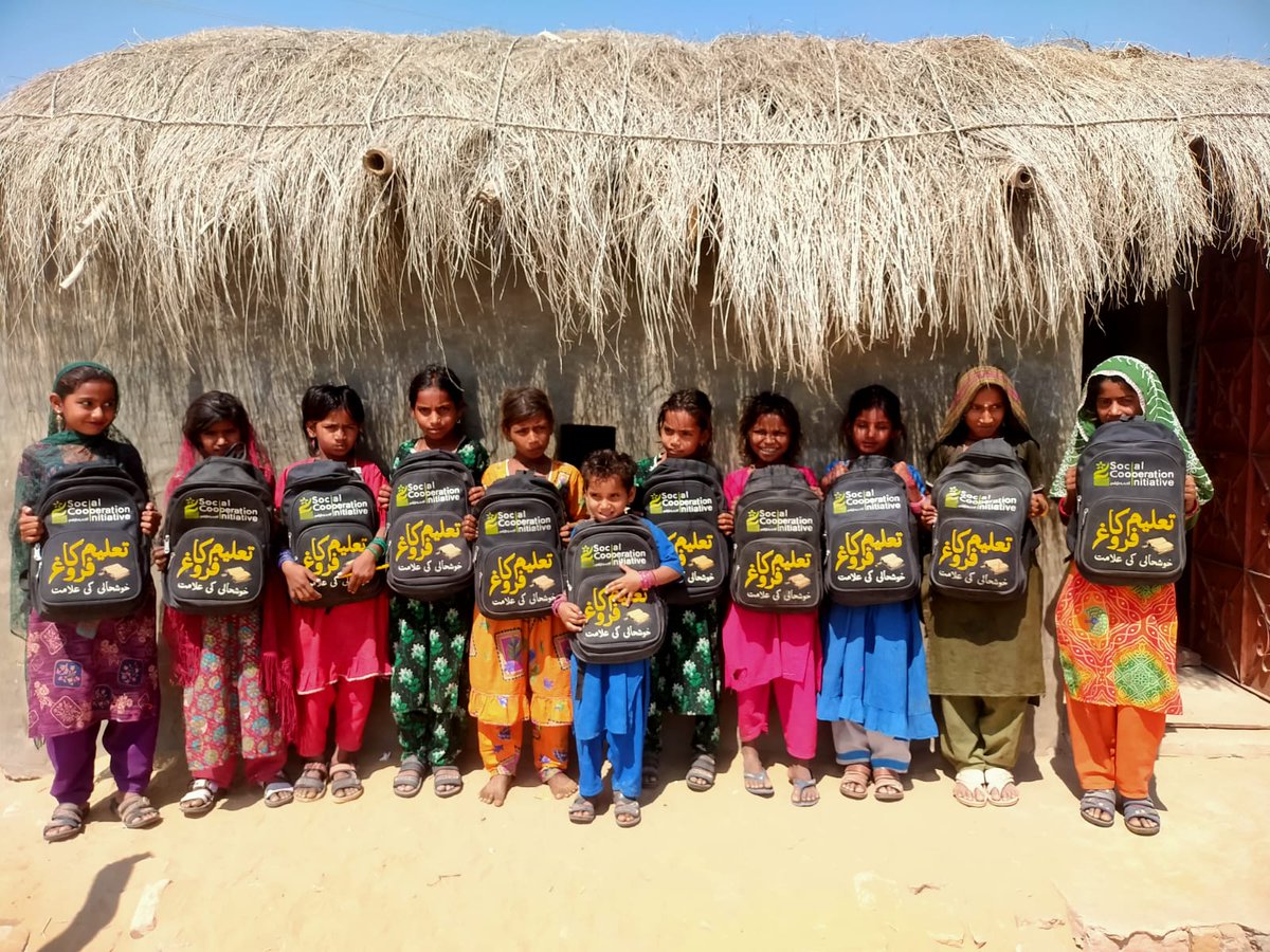 SCIPAKISTAN's tweet photo. SCI is driving systems change in Tharparkar by tackling the root causes of child marriage through girls’ education and livelihoods. From enrolling out-of-school girls to community learning centers and norm change, we are seeing real shifts in attitudes and opportunities. https://t.co/xgQwo0jDIG