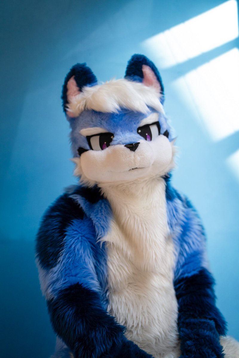 ユーリオ tweet media