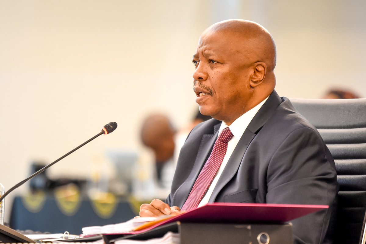 Zintoh Mhlanga tweet media