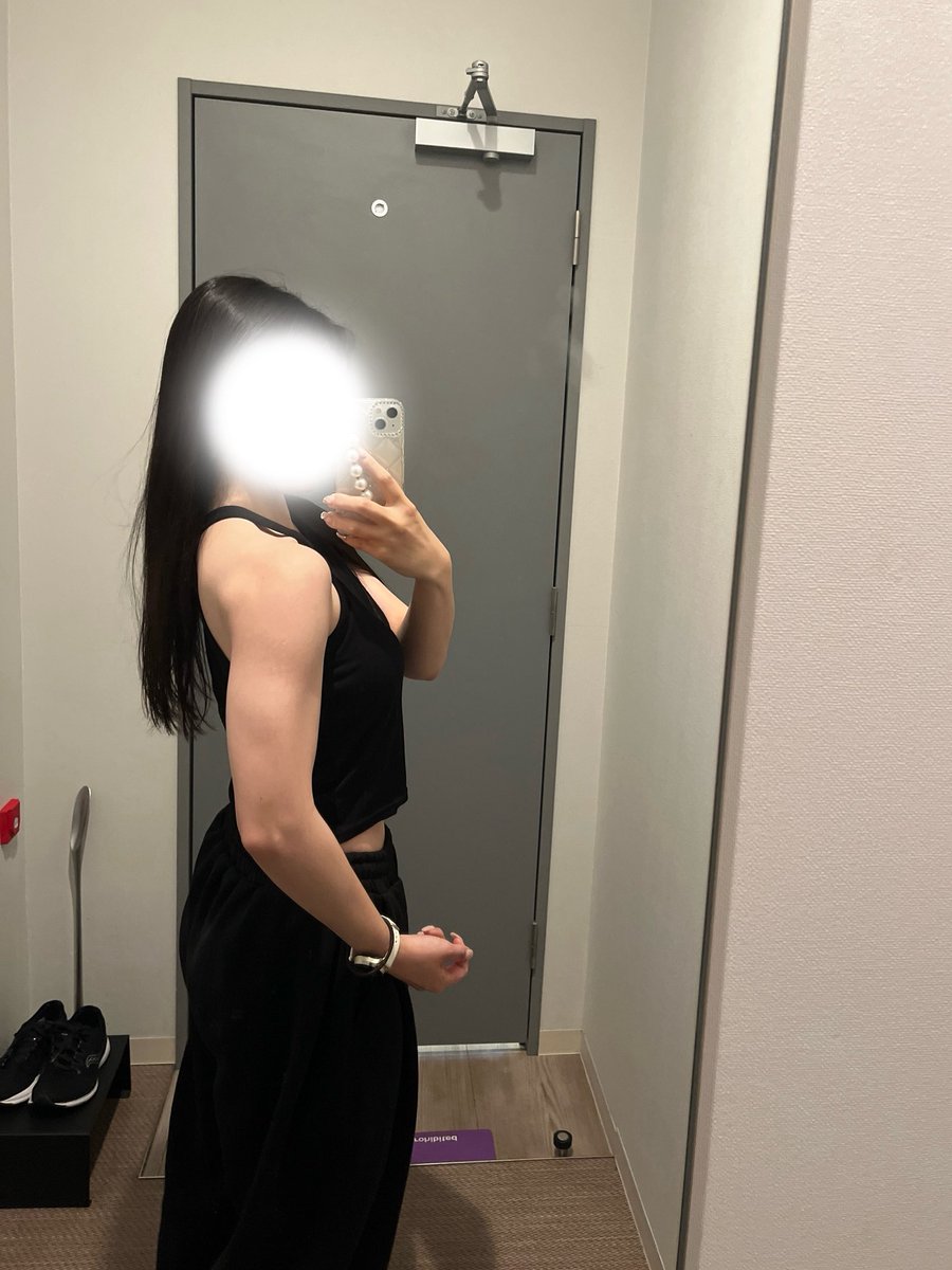 まの@背中美人になりたい tweet media