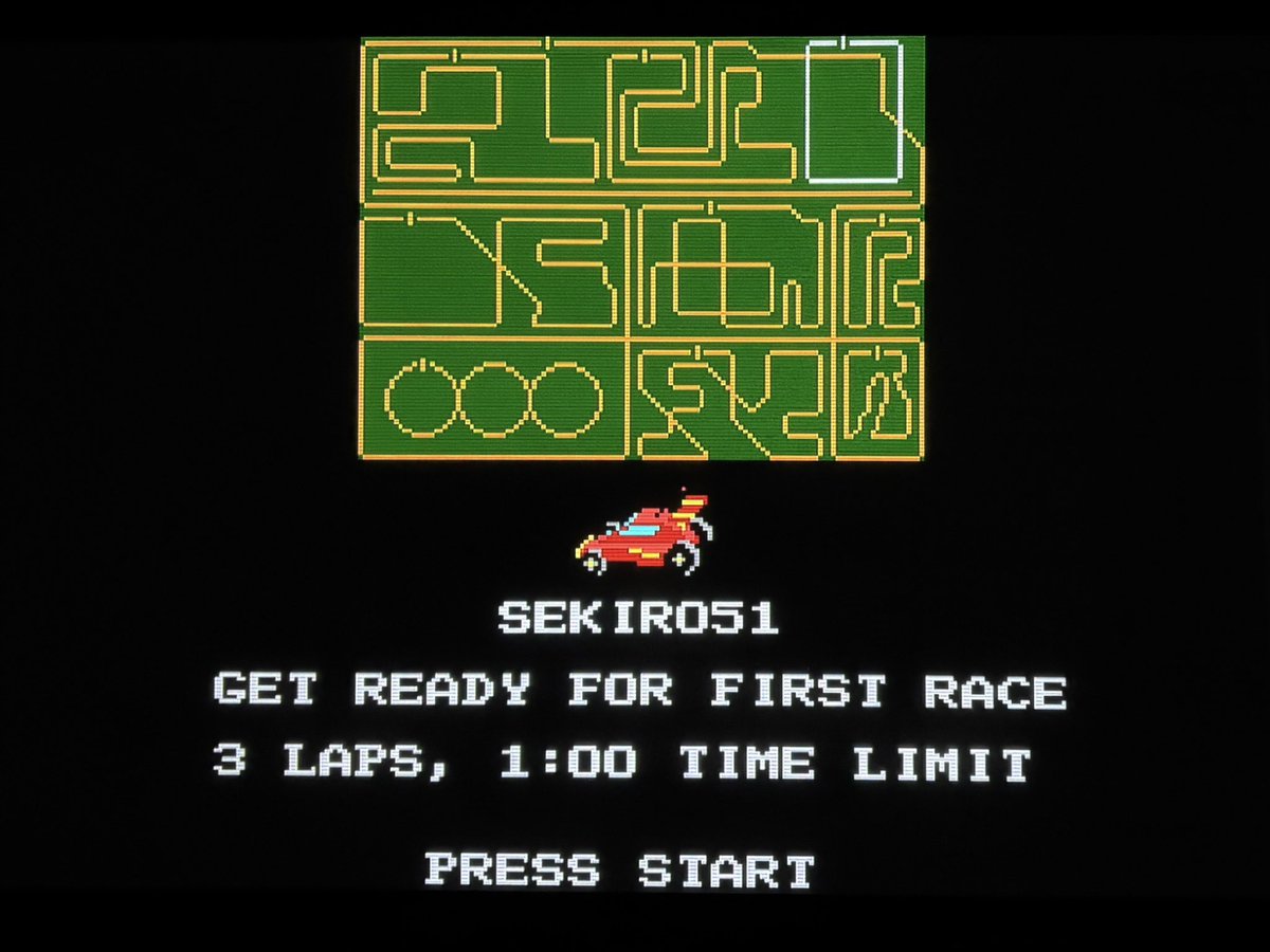 sekiro_51's tweet image. 海外マスターシステム用 R.C.Grand Prix 🛞
①名前の入力画面📺けっこうたくさんの文字が入る👀
②コース全体図🛣️右上の白い線のものが最初のコース🏁
③赤が自車🚘CPUが担当する3台と競走🚦
④ラジコンを操作する感覚👍ミスして置いてかれても先の曲がり角で敵車がスタックしてたりする😅
#SMS