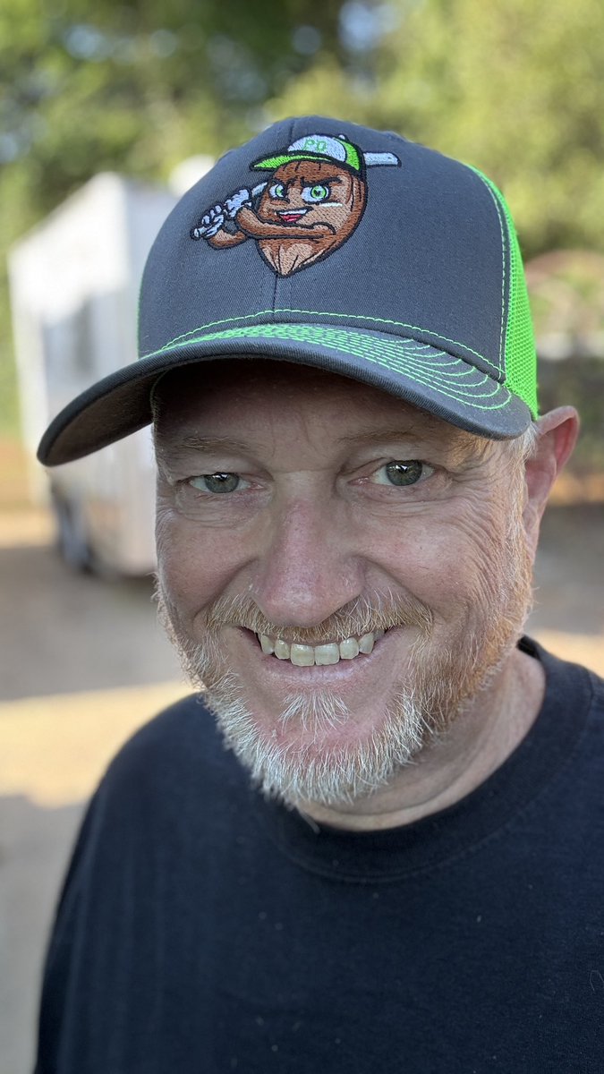 wisedrjr's tweet photo. Today’s “Trucker Tuesday” hat is the Pee Dee Pecans alternate identity from @FloFlamingos in honor of #NationalPecanDay.

#HOTDTheMayor 
#365DaysOfHats #Day104 #DHCSportsShow https://t.co/icrtFCC5wR