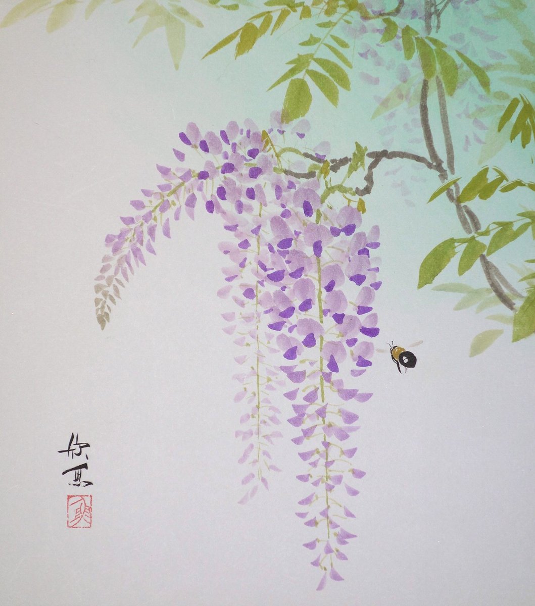 Kingyo_art's tweet photo. 『藤』　
近所の公園の藤、今年もなんとか花を付けてくれました。手入れする人がいなくて咲かない年もあるんです。

#drawing #art #illustration #wisteria #bumblebee #sparrow #japan #藤 #熊蜂 #雀 #アナログ絵 #日本画 #色紙 #絵画 https://t.co/66RQBkgHAG