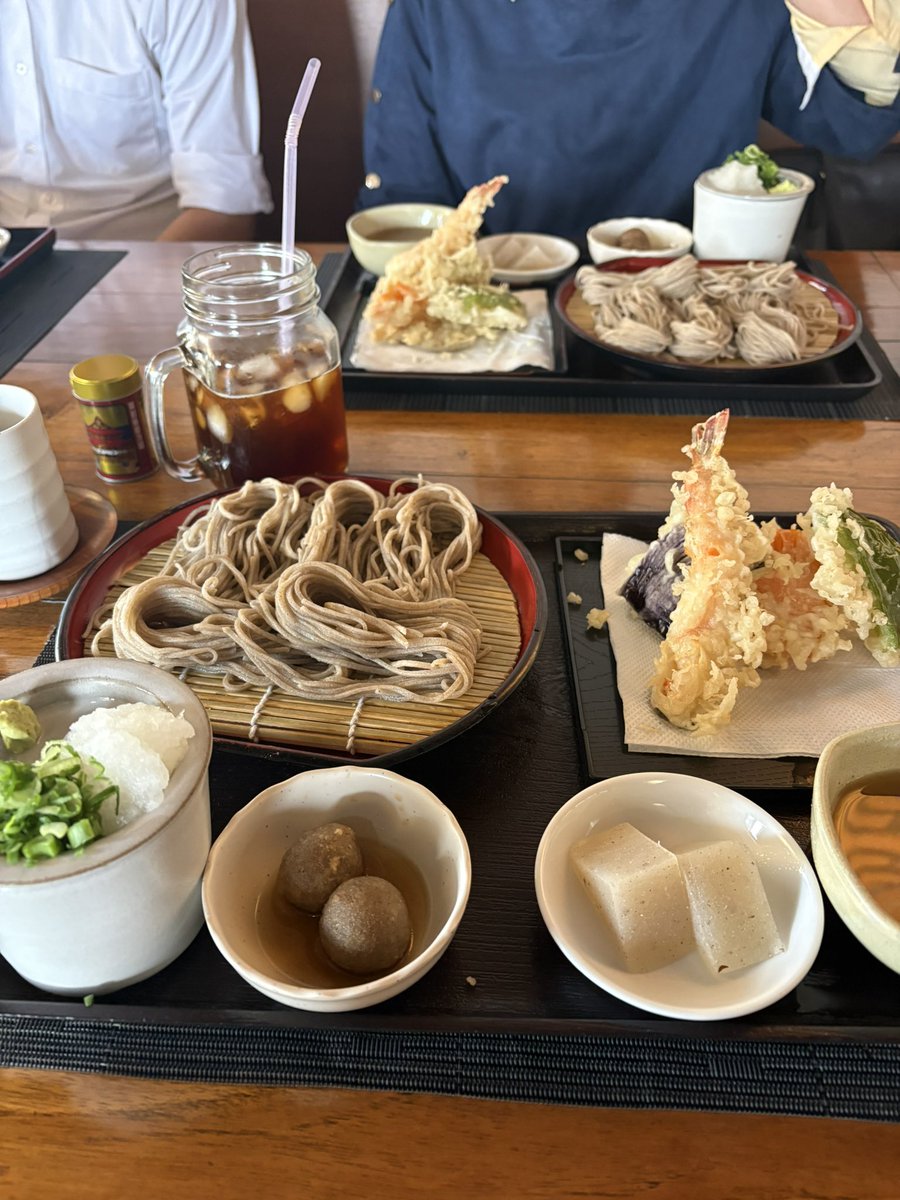 すーさん tweet media