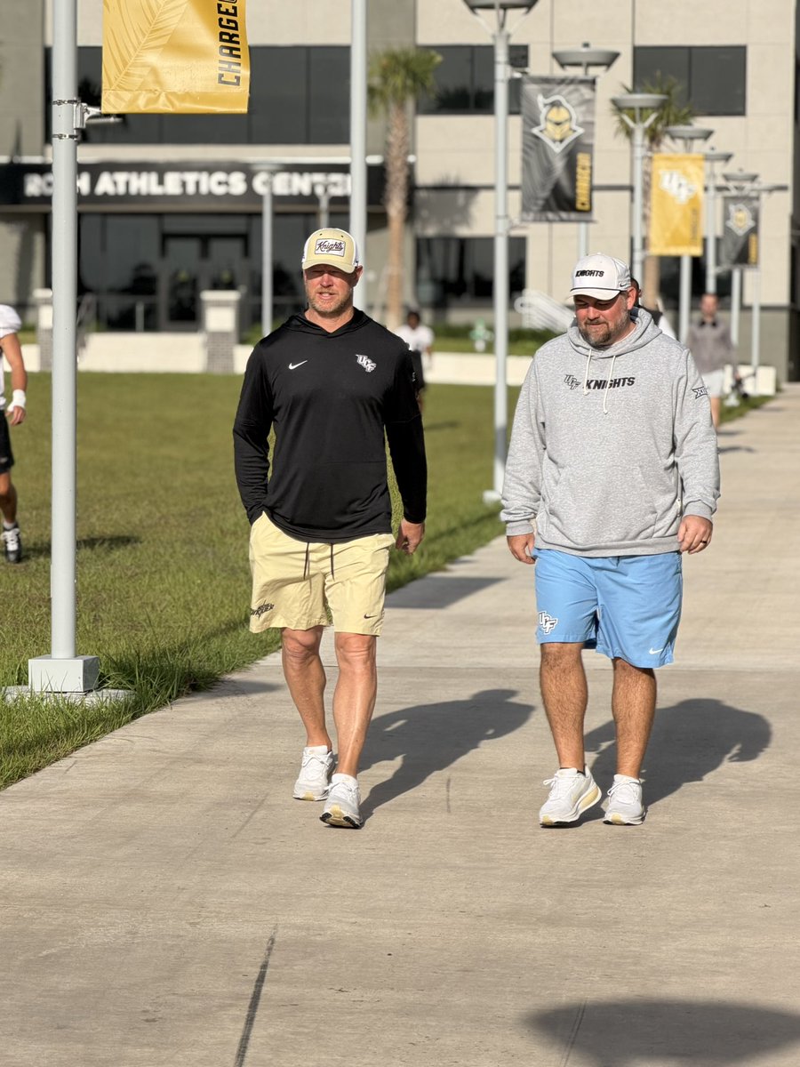 osmattmurschel's tweet image. #UCF kicking off practice No. 7 of spring camp.
