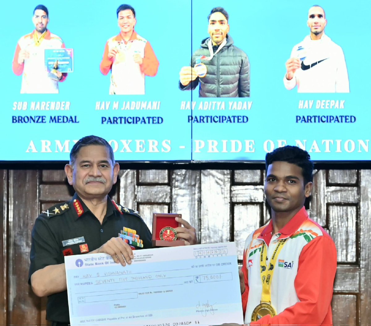 adgpi's tweet image. #GeneralUpendraDwivedi, #COAS, felicitated #IndianArmy boxers for their outstanding performance at the Asian Boxing Championship held in Mongolia in April 2026, where they secured an impressive tally of eight medals - three Gold, two Silver and three Bronze.

The medal winners in