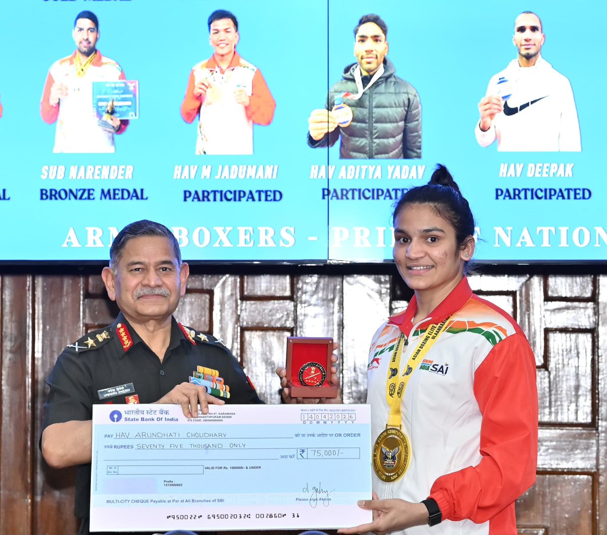 adgpi's tweet image. #GeneralUpendraDwivedi, #COAS, felicitated #IndianArmy boxers for their outstanding performance at the Asian Boxing Championship held in Mongolia in April 2026, where they secured an impressive tally of eight medals - three Gold, two Silver and three Bronze.

The medal winners in