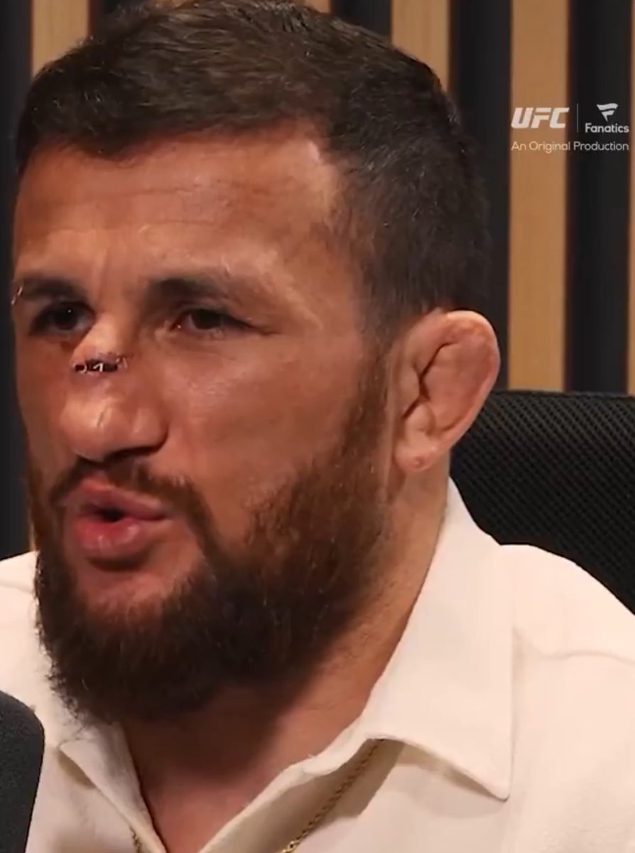 Kırmızı Köşe tweet media