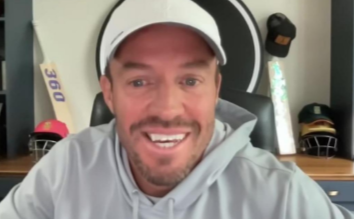 Muffatball vikrant tweet media