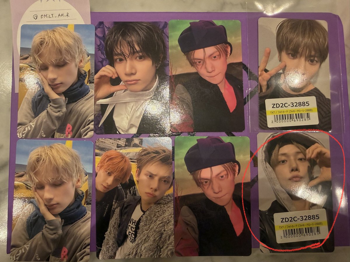 moa__chunini's tweet photo. @EMiLY_AM_R 検索より失礼いたします🙇🏻‍♀️
⭕️したものと、当方が所持しているもので交換可能なものございますでしょうか？
ご検討よろしくお願いいたします。 https://t.co/nM6sUhfveh