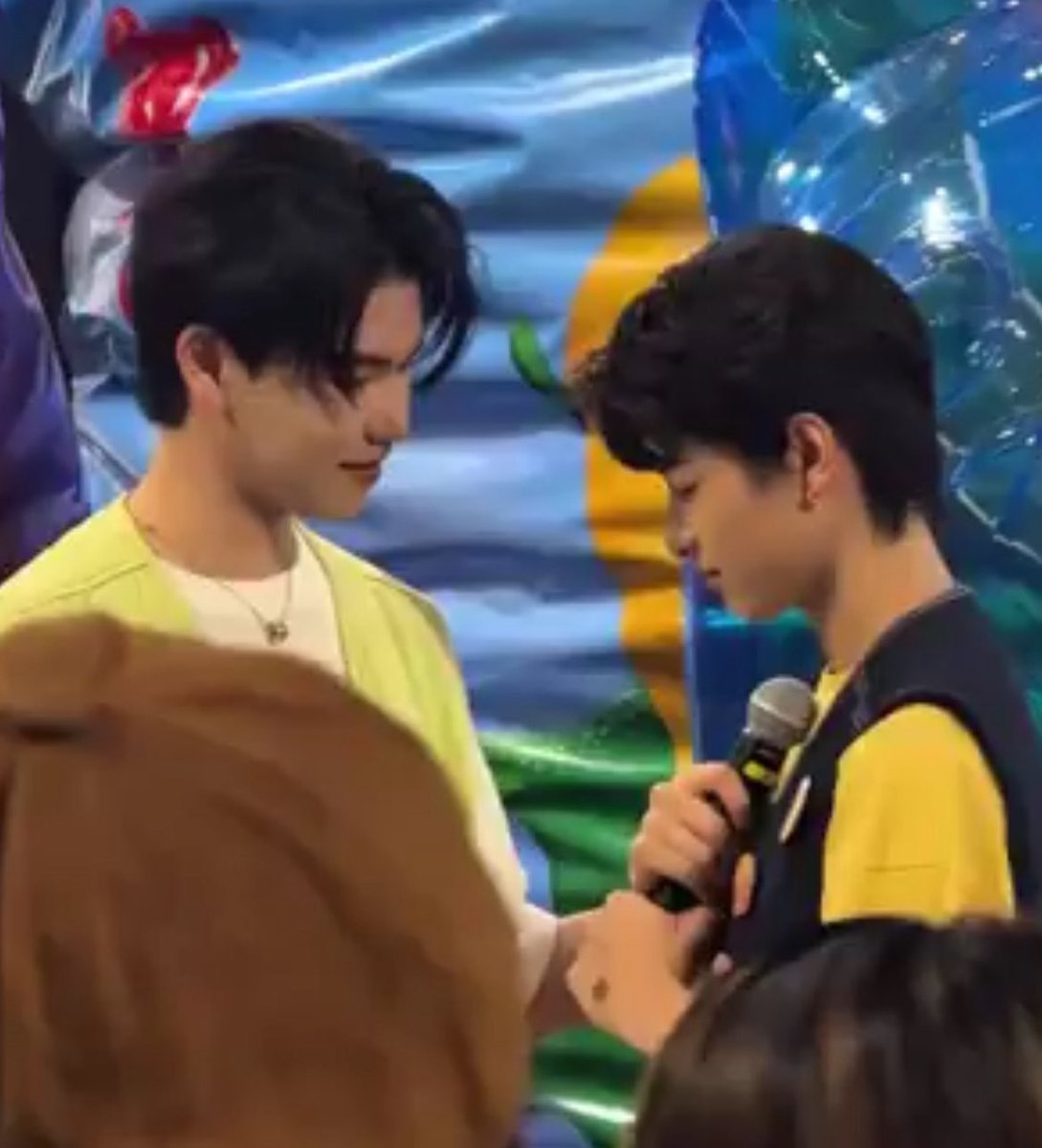 Kho toem kup (ขอเติม) tweet media