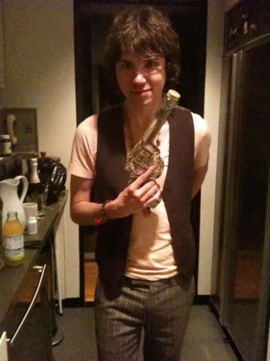 мае 📷 tweet media