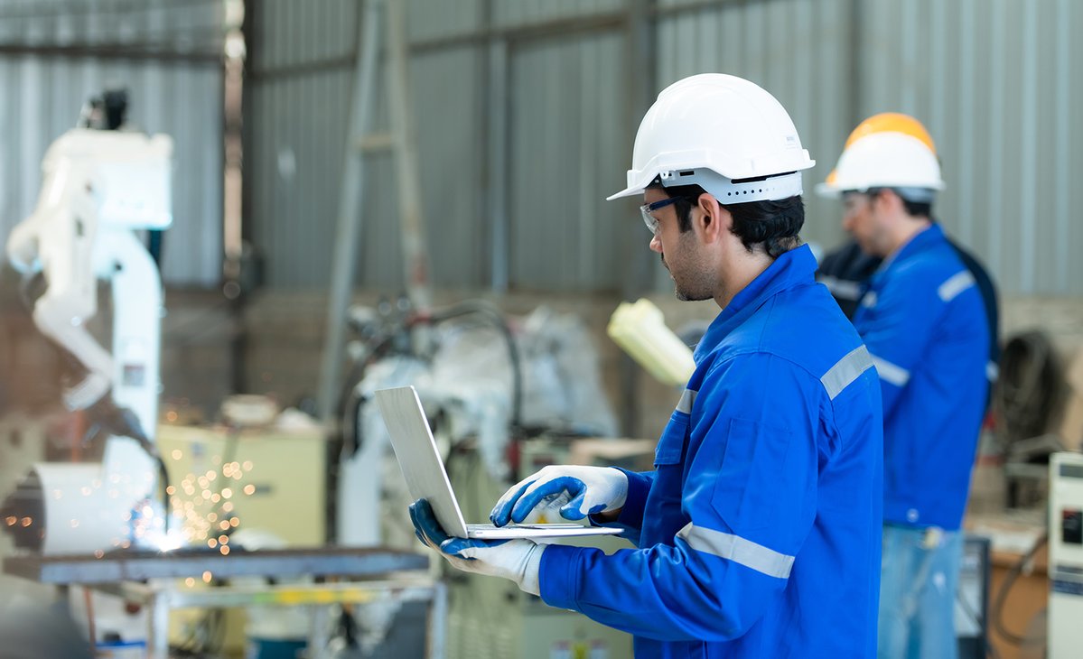 DanielJohnFitz's tweet image. Curious if physical AI can handle the messiness of real factory floors? Read the article to see how testing centers let manufacturers validate robots, sensors, and safeguards before committing to big investments.
#SmartManufacturing #FactoryFloor sprou.tt/1pldP1tfmse