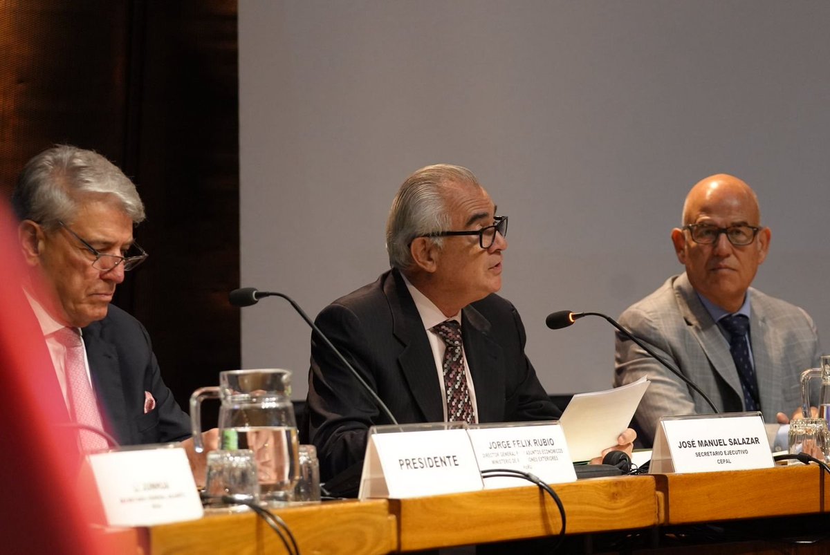 cepal_onu's tweet image. 🗨️Desde su origen, la #Agenda2030 fue ambiciosa. Los países se fijaron metas altas poque no tiene sentido saltar bajito. Los #ODS tienen metas claras, sí, pero sobre todo imprimieron un destino, una dirección. El desarrollo no es una condición binaria, de todo o nada. Incluso las