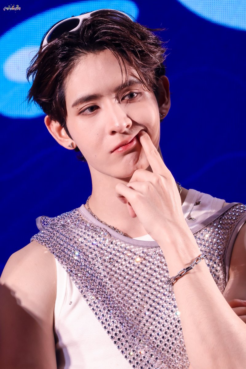 yyying_yy's tweet image. 2026.04.14 | #JamesSu

ออร่าผ่องเกิ้นนนน 😉

DEXX DMD SHOP X ICS
#DMDShopatICS
#JAMESSU_DEXX
#DEXXth