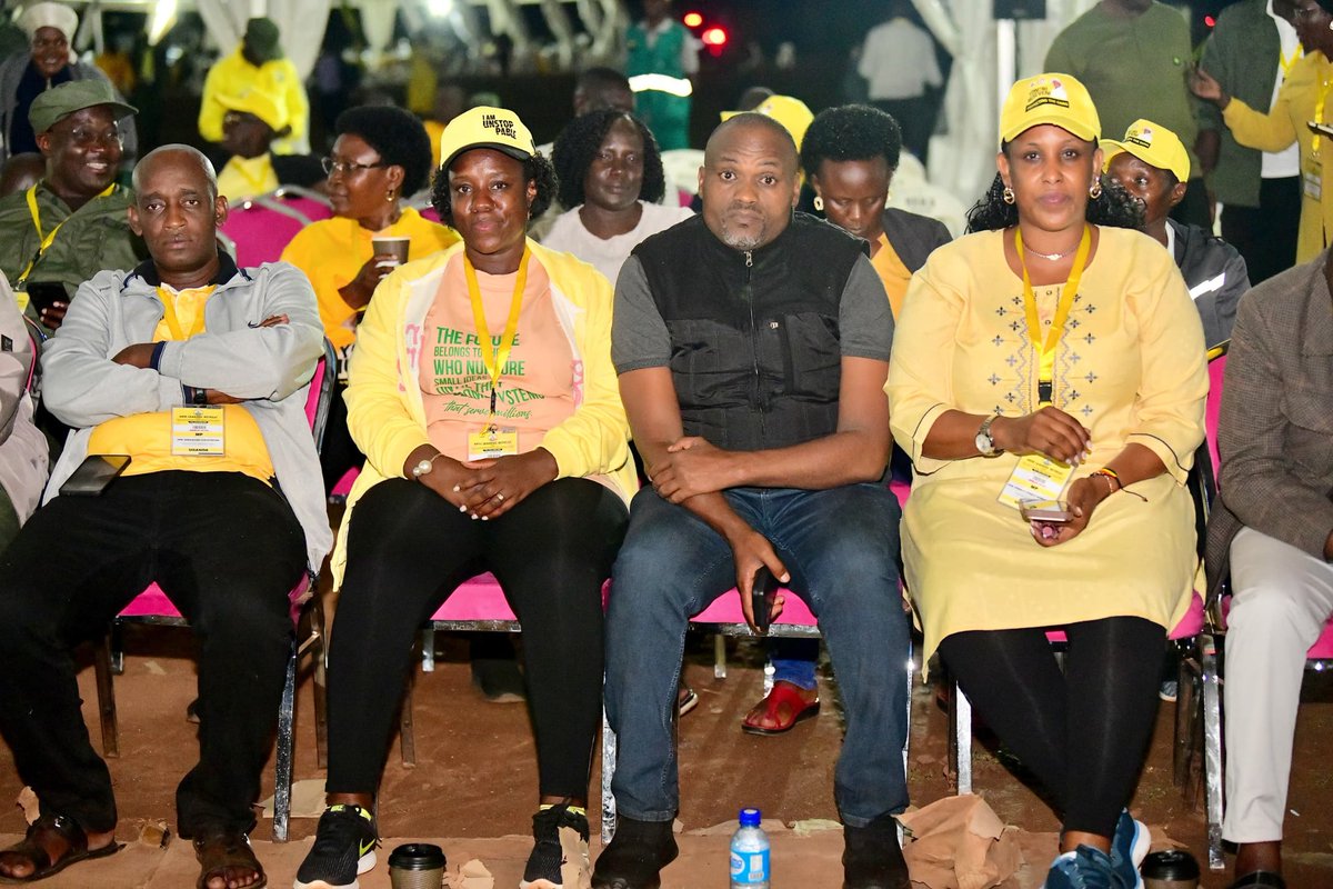 Hon Chris Bakashaba tweet media