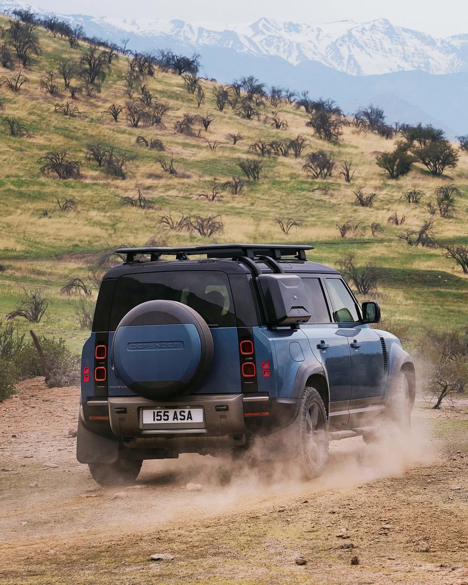 Land Rover Kenya tweet media