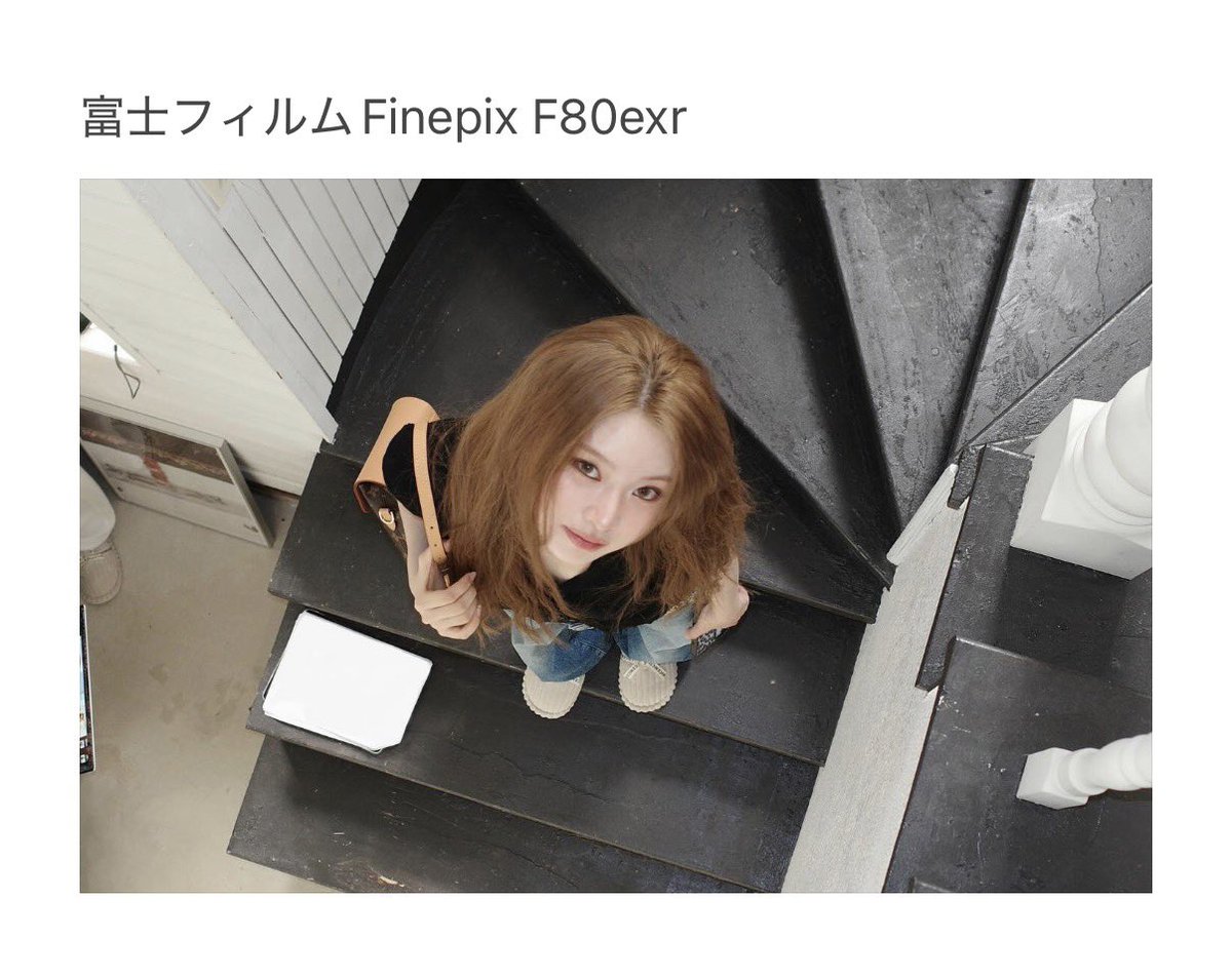 chumniany's tweet image. ちな他のアイドルが使ってるデジカメはこれですよー(私調べ)