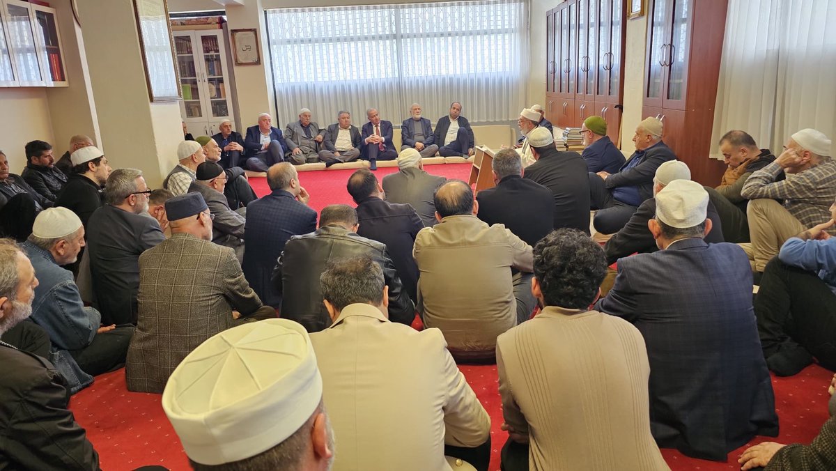 Siirt’in önde gelen kanaat önderlerinden mutasavvıf Sn. Muiniddin Aydın'ı ziyaret ettik.