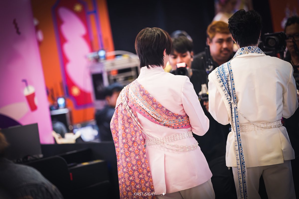 𝘍𝘐𝘙𝘚𝘛 𝘚𝘐𝘎𝘏𝘛── .✦ tweet media