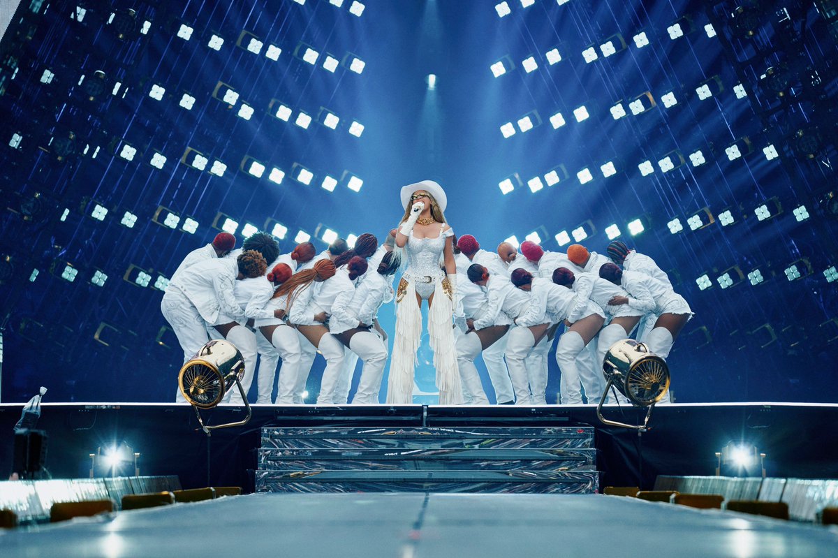 Beyoncé Access tweet media