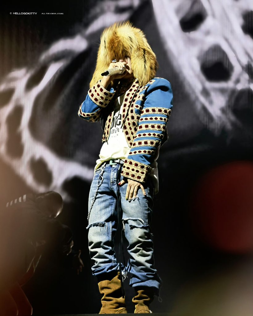 😍😍

©️hellogdkitty

#GDRAGON #지디 #지드래곤 #권지용  #權志龍 #BIGBANG_IS_BACK #BANGCHELLA