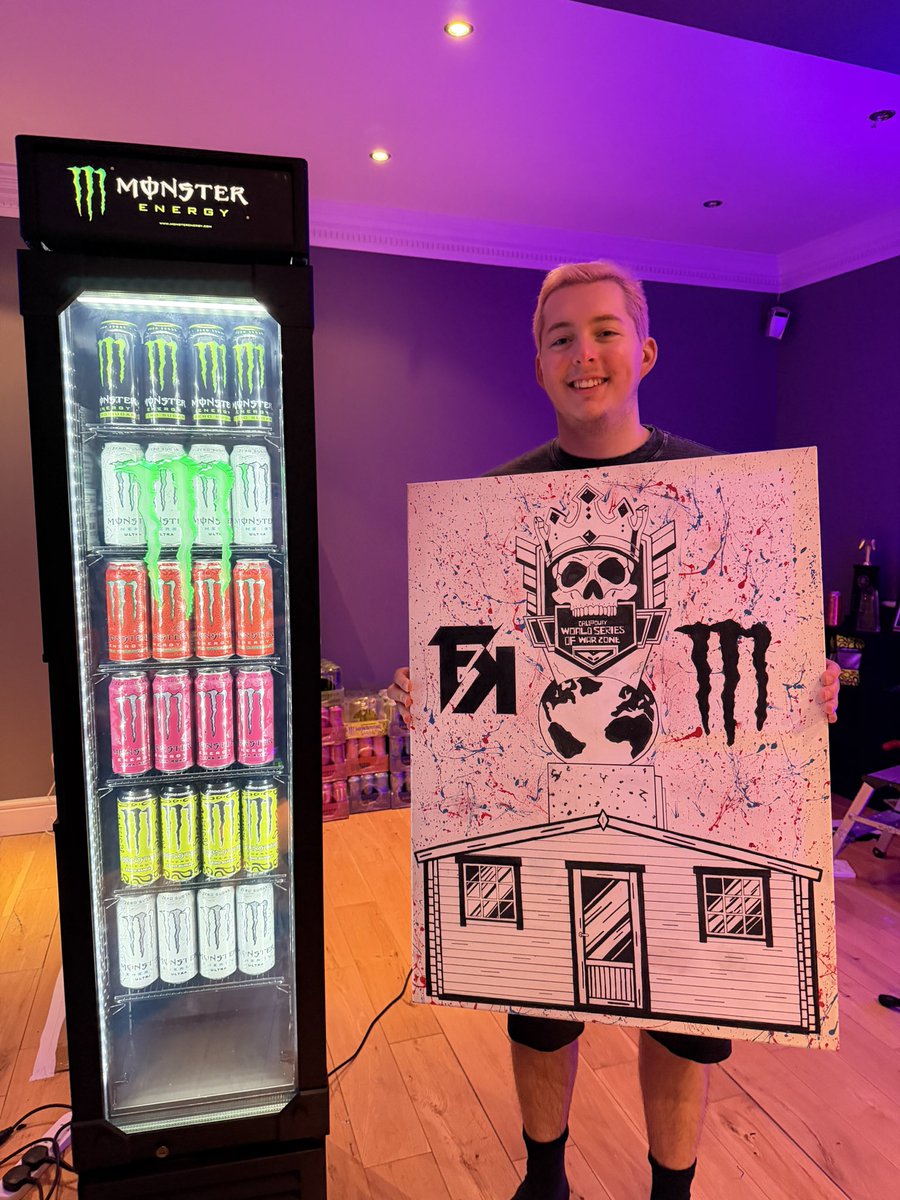 Fifakill_'s tweet photo. Got sent this from someone in my chat! 🤯

Every day I’m shocked by what the Shed Gang has to offer!🔥

Gotta find a good place for this! 👀

Thank you!❤️ https://t.co/BACpJVb3bc