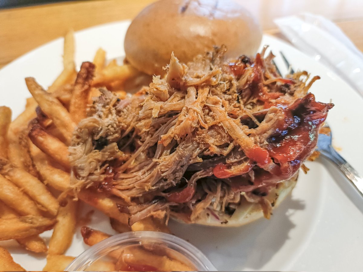 みねるば tweet media