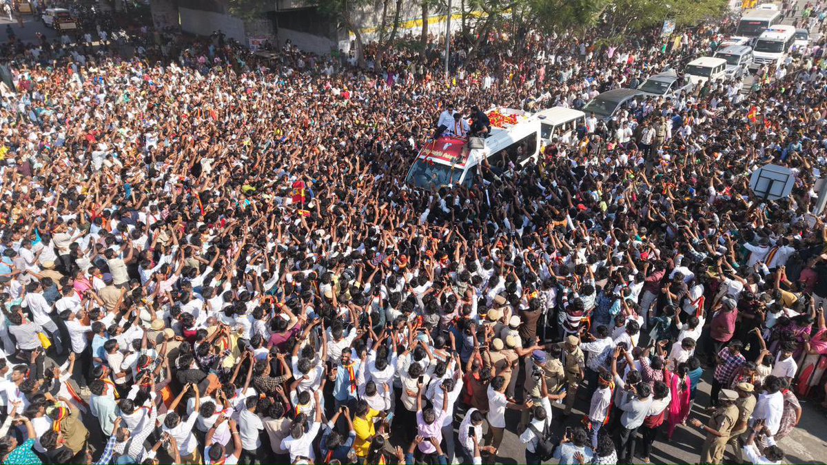 Pokkiri Brothers Kerala tweet media