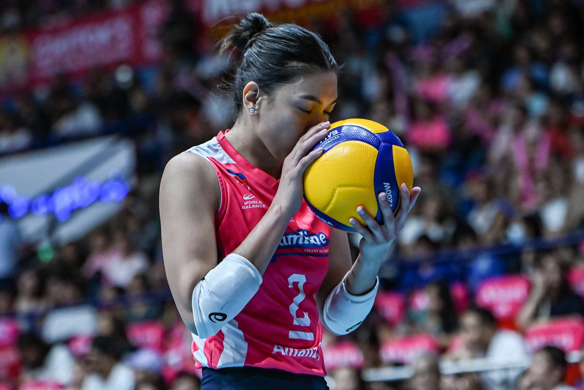jerianishm's tweet photo. When you needed her the most, she didn’t disappear —she stayed, quietly waiting on the bench, holding onto hope for that one moment you’d call her name. She was there all along, ready to give everything, just waiting to be trusted when it mattered most.

#pvl2026 #creamline https://t.co/tp6vX1gSss