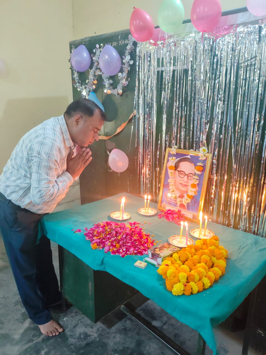 lotus2515's tweet photo. “Dr. B. R. Ambedkar जयंती की हार्दिक मंगल कामनाएँ 🙏“शिक्षित बनो, संगठित रहो, संघर्ष करो।”आज Ambedkar Jayanti के पावन अवसर पर, आइए हम उस महान व्यक्तित्व को नमन करें जिन्होंने हमें समानता, स्वतंत्रता और न्याय का मार्ग दिखाया। जय भीम! 🙏💙 https://t.co/XHY6Y7xKSe
