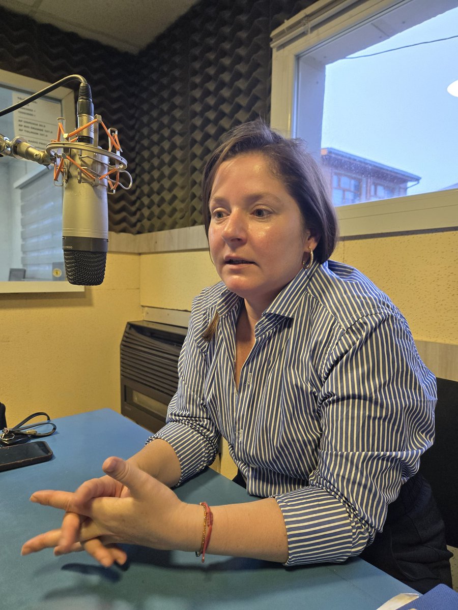 En estudio con la concejal <a href="/DFreiberger/">Daiana Freiberger</a> sobre la actividad en el Concejo Deliberante y el trabajo en comisión.

- Venta ilegal de terrenos:"Hay q poner el acento en la responsabilidad de los funcionarios públicos y su deber de control"

- "La sospecha no puede ser una constante"