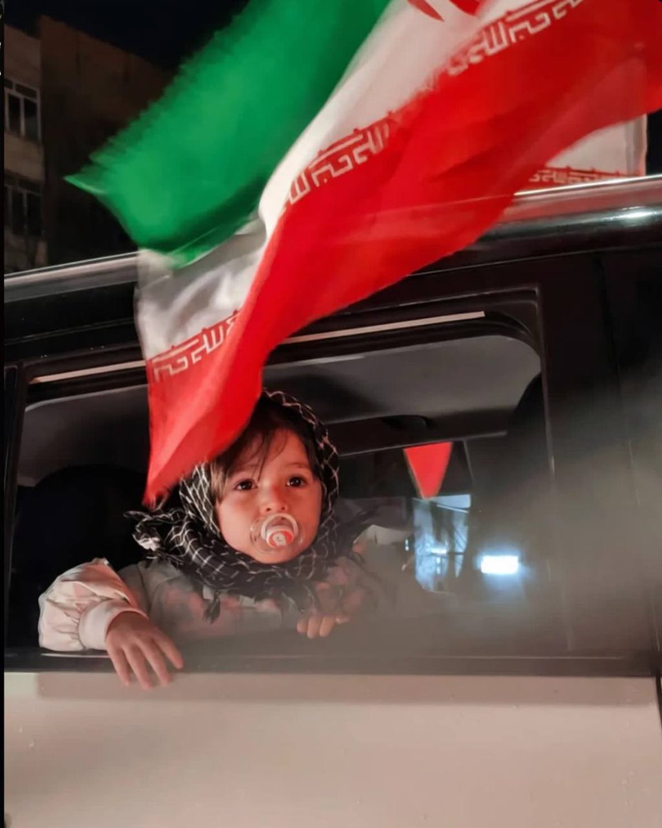 مهتاب عسگری tweet media