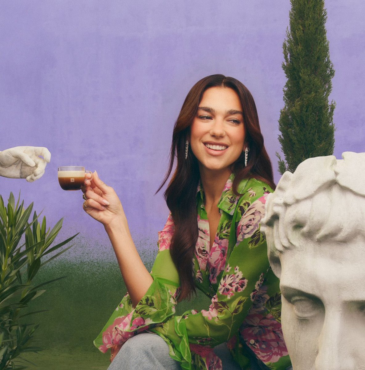 Dua Lipa para Nespresso 🧊
