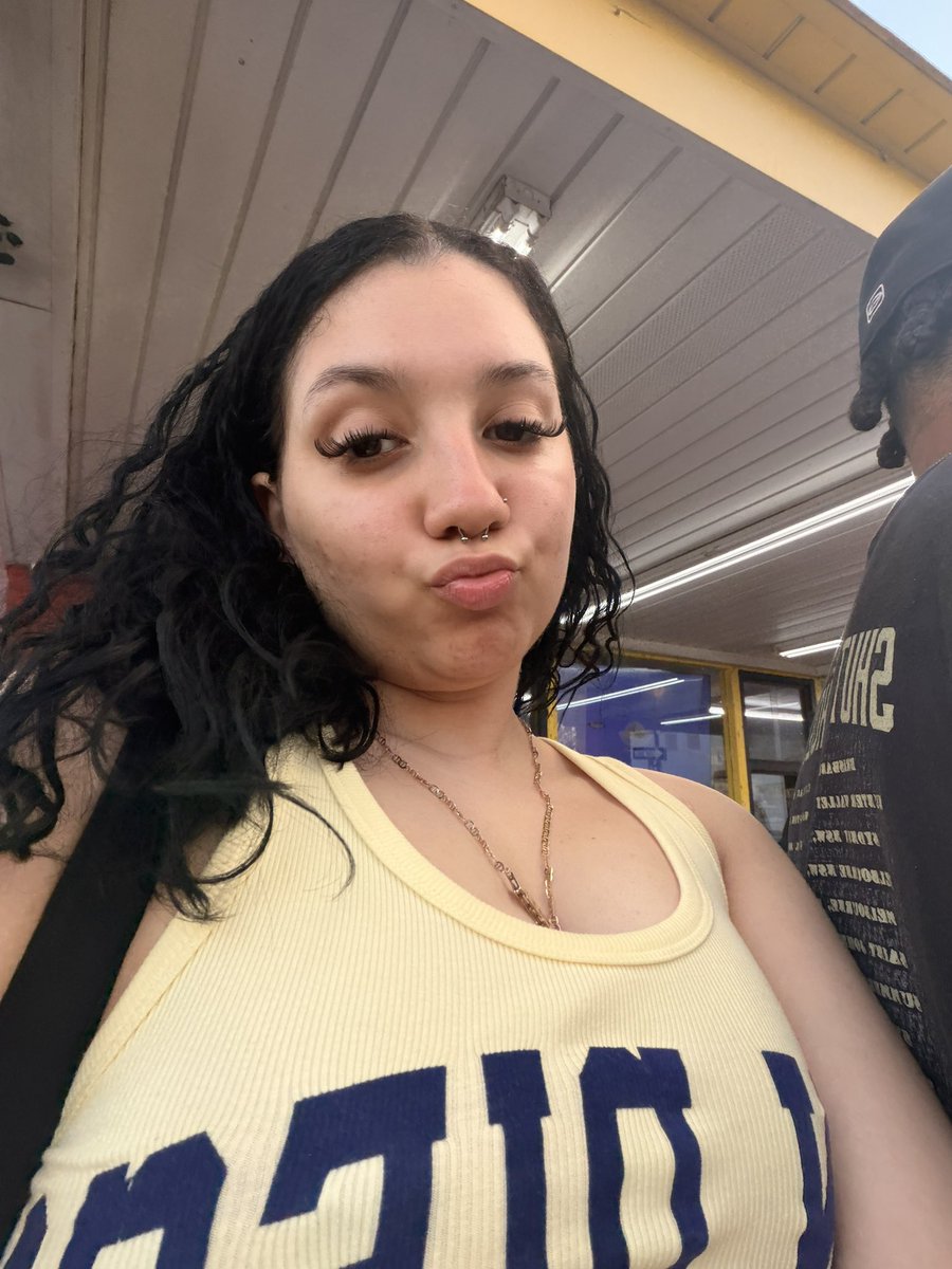 nanyluvsnany's tweet image. 