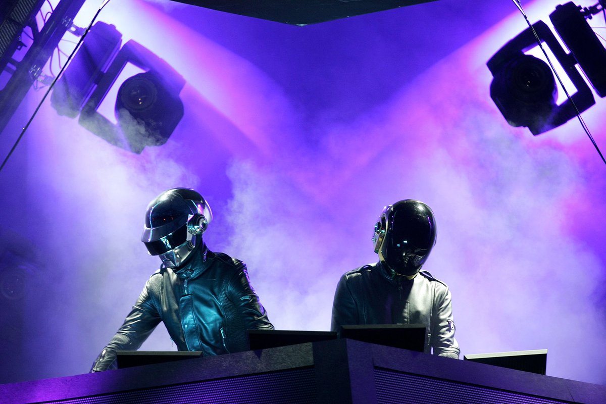 Daft Club tweet media