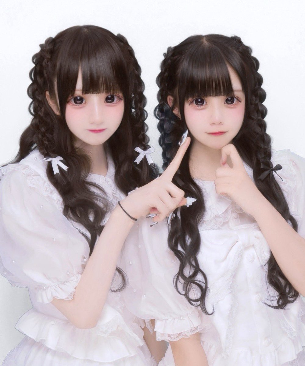 りあ tweet media