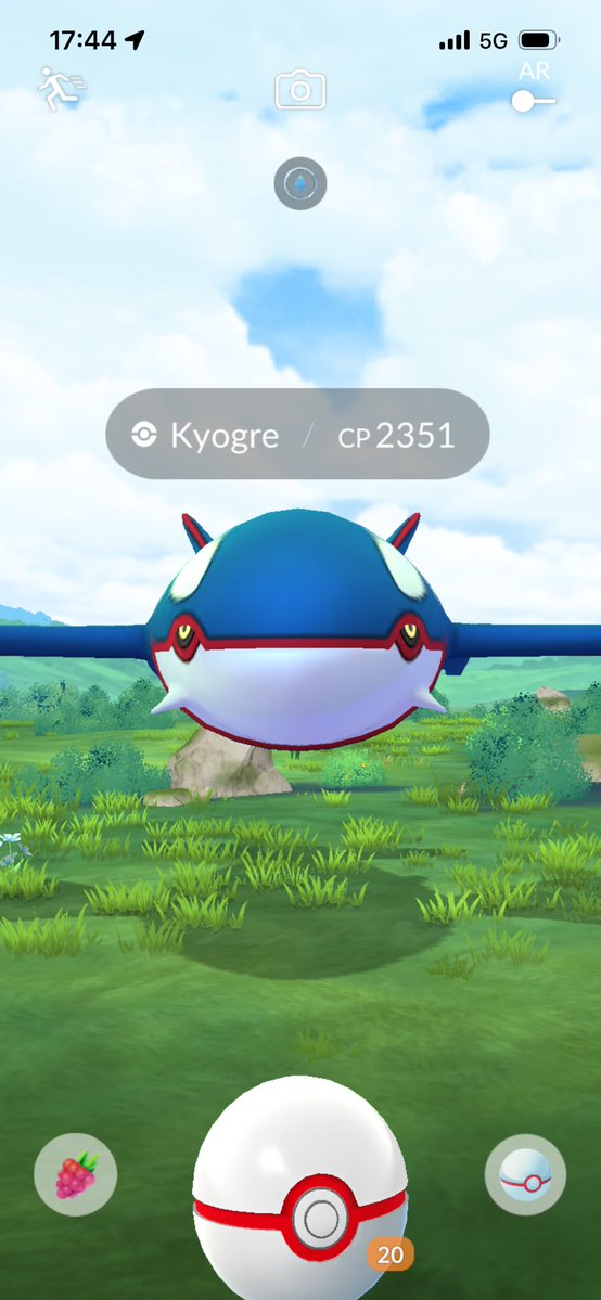 0oSolBuran00 tweet media