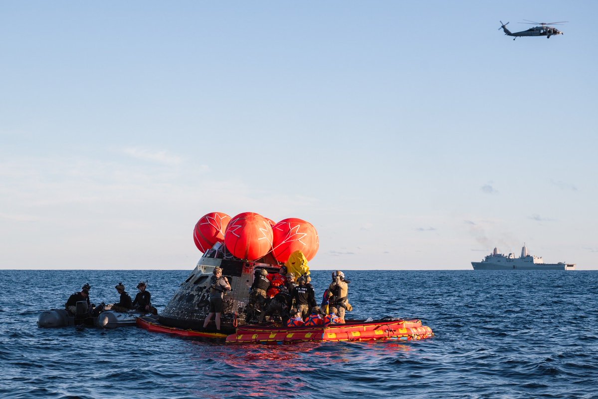 August Dhayer tweet media