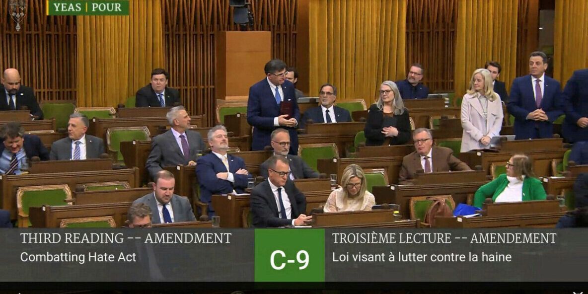 It is 'generally not appropriate to hold up objects during votes' in the House, and there is 'no exemption' for using a Bible as a prop, says Olivier Duhaime, spokesperson for Office of the Speaker. #cdnpoli

hilltimes.com/?p=499049