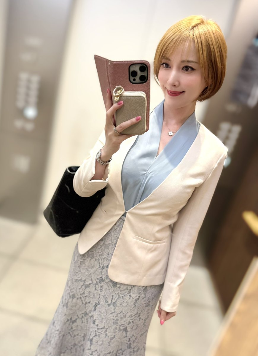 plievesakki's tweet image. 今日はまだまだ終わらぬっ📚💕