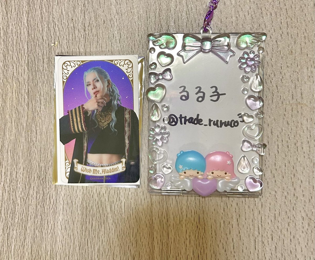 るる子 tweet media