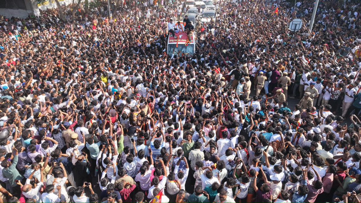 Actor Vijay Universe tweet media