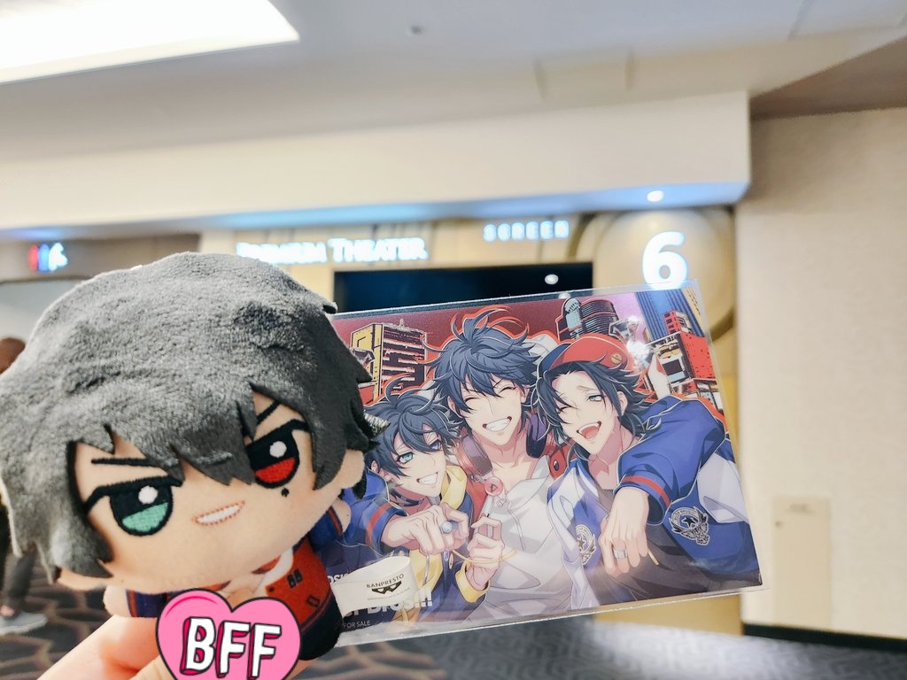 ツキミ tweet media