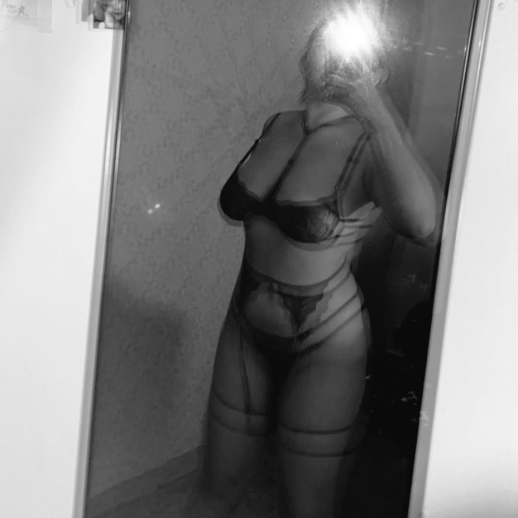 𝙲𝚕𝚊𝚢𝚢🐇 tweet media