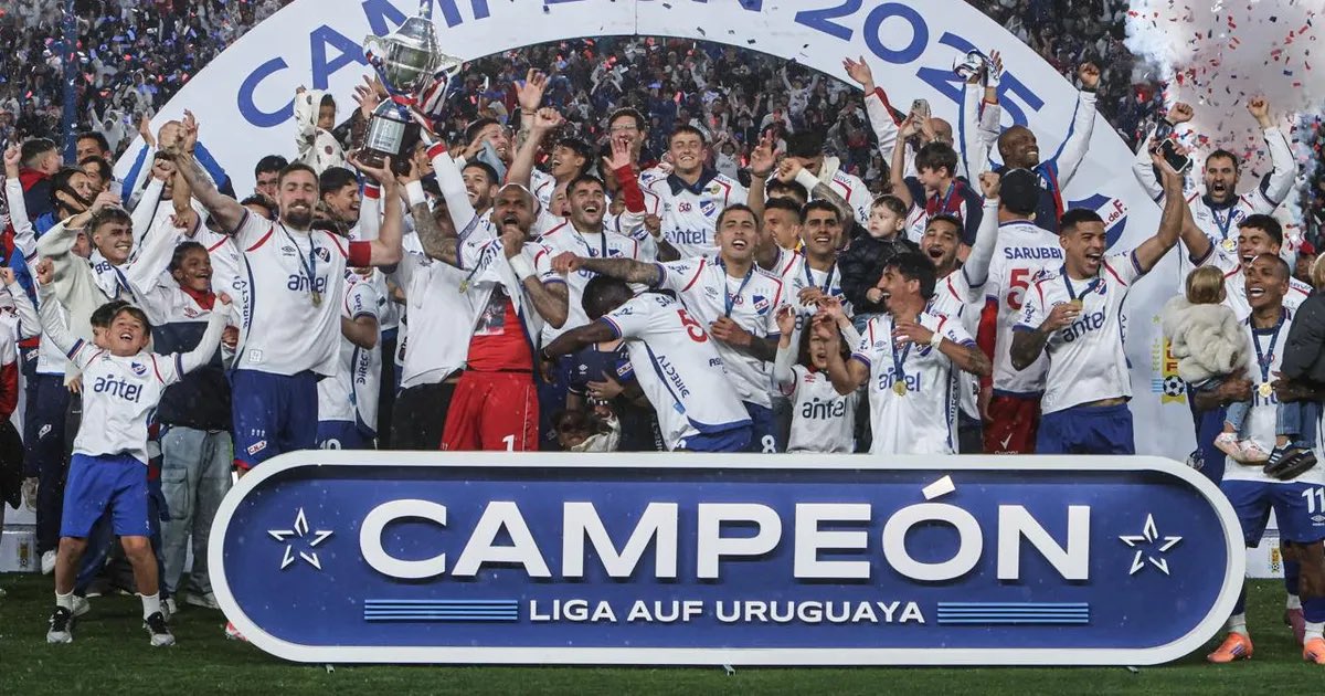 (•_•) tweet media